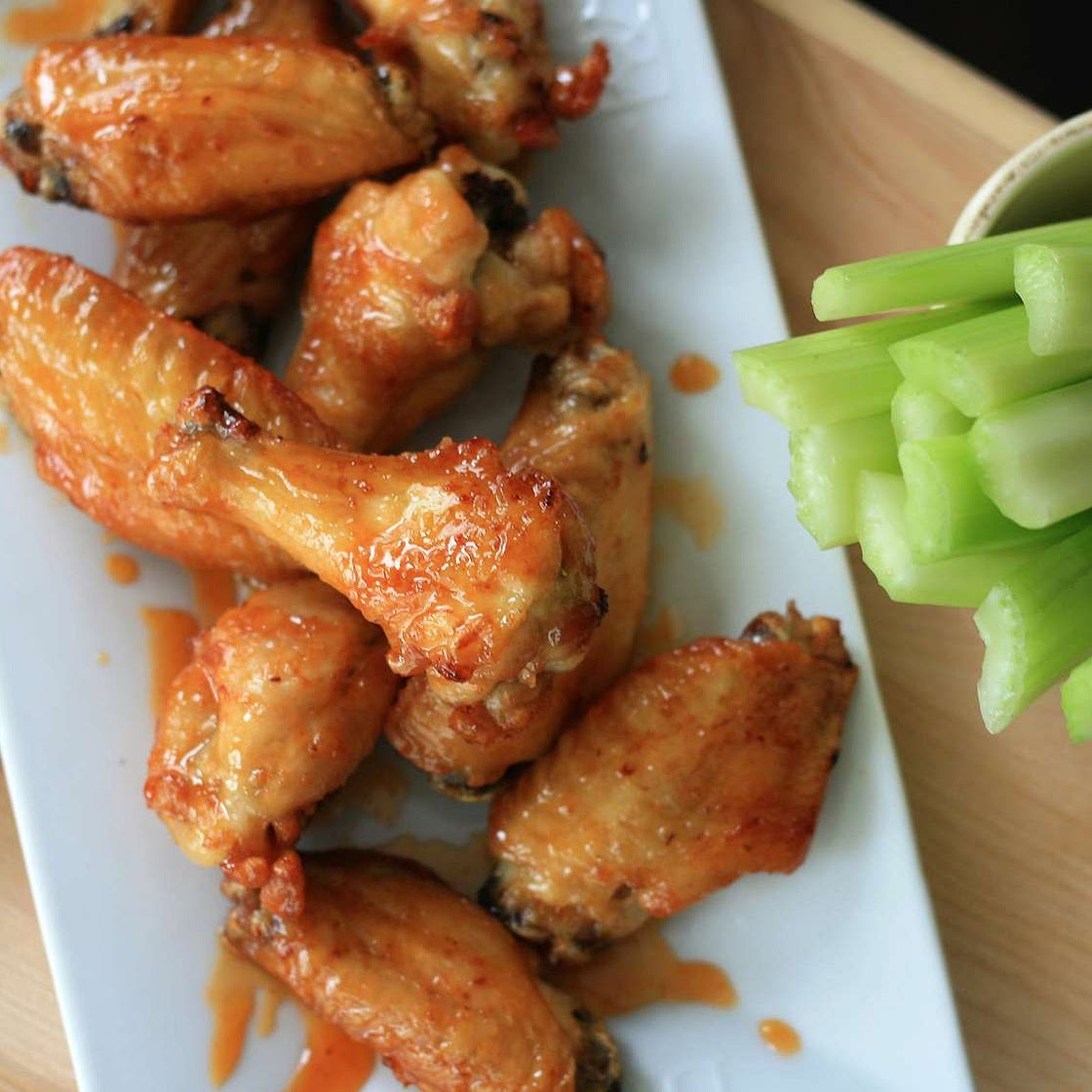 Honey-Sriracha Air Fryer Wings