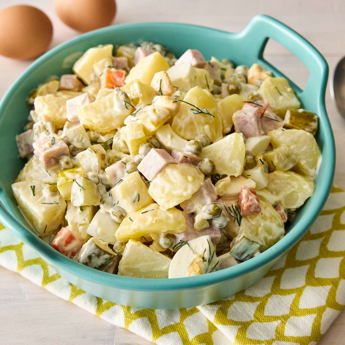 Authentic Russian Salad 'Olivye'