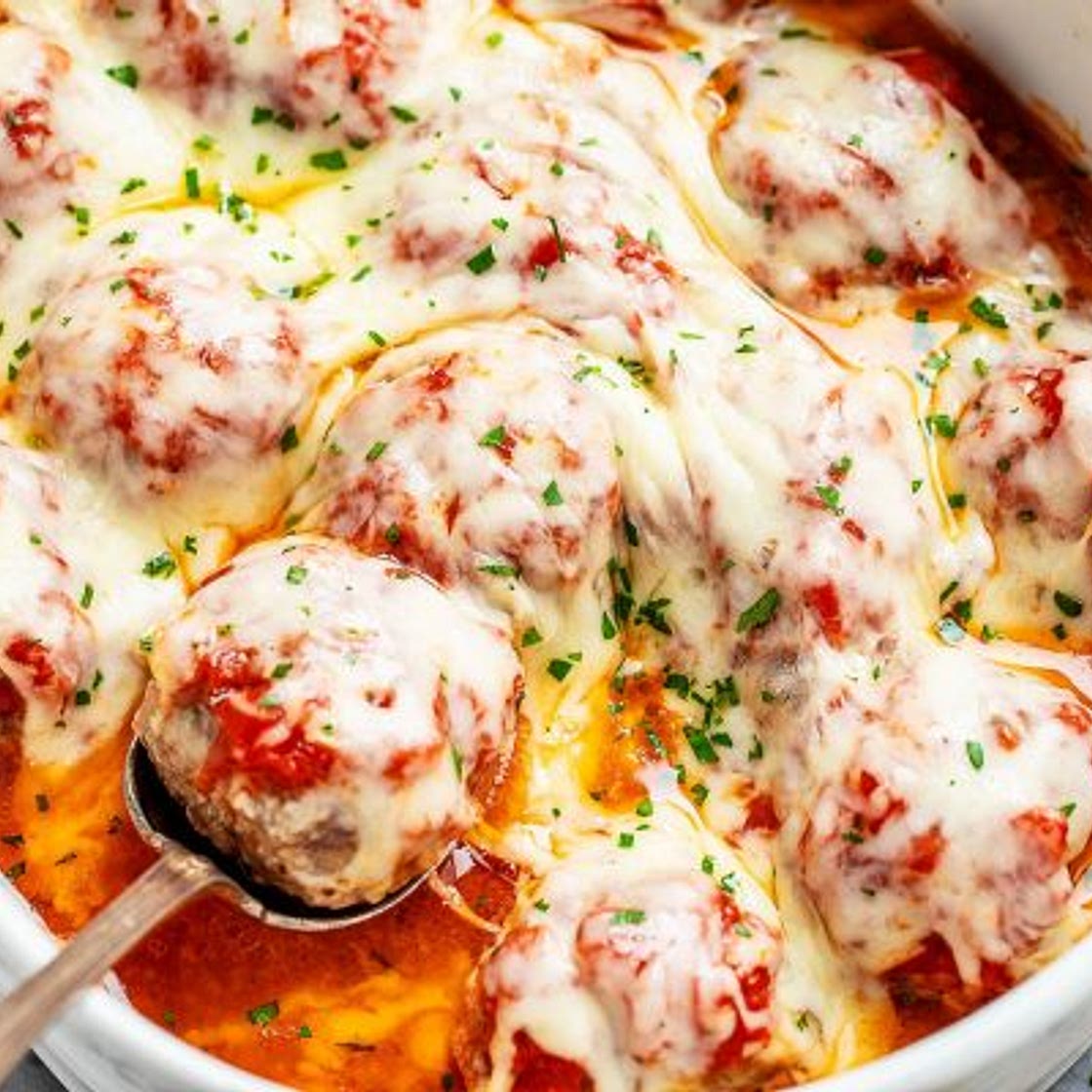 Cheesy Meatballs Casserole {Low Carb}