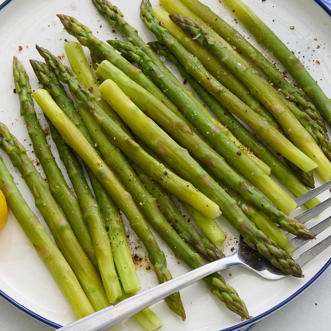 Simply Steamed Asparagus
