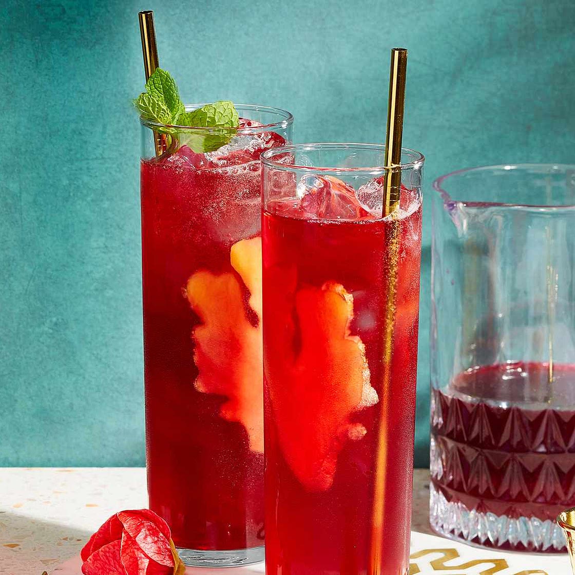 Ginger-Hibiscus Sparkler