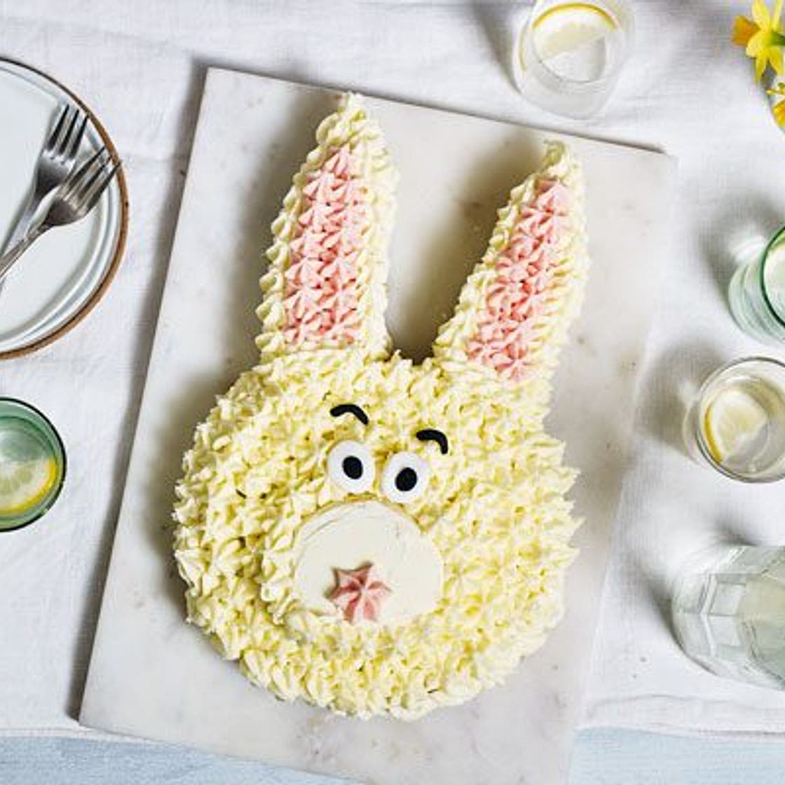 Easter bunny cake