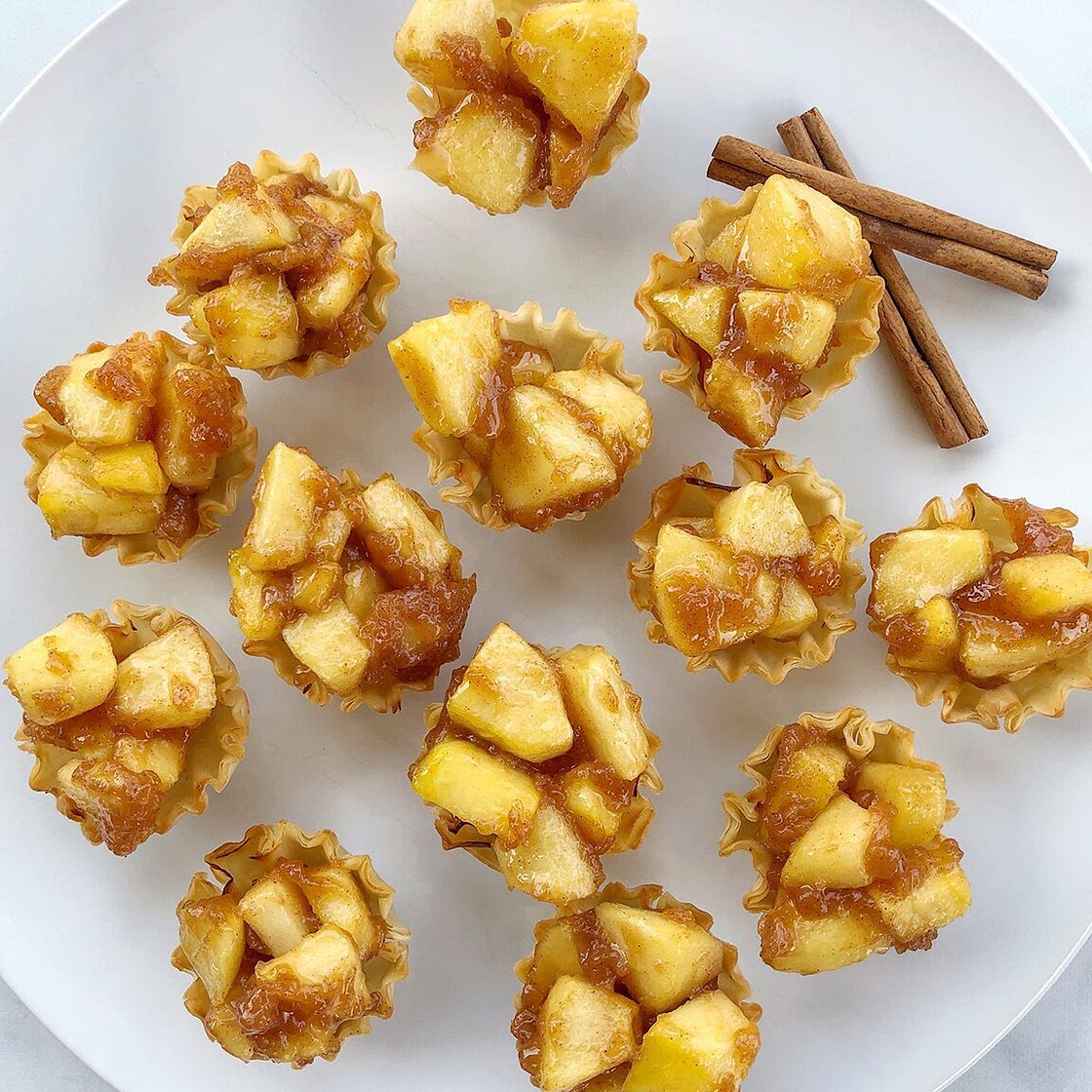 Mini Apple Pie Tarts