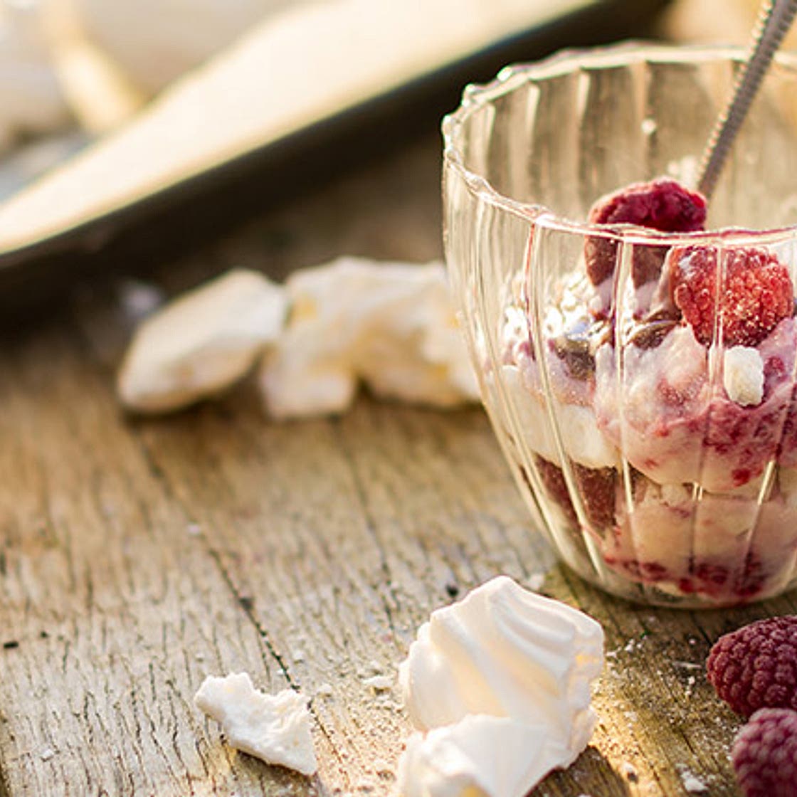Eggless Eton Mess