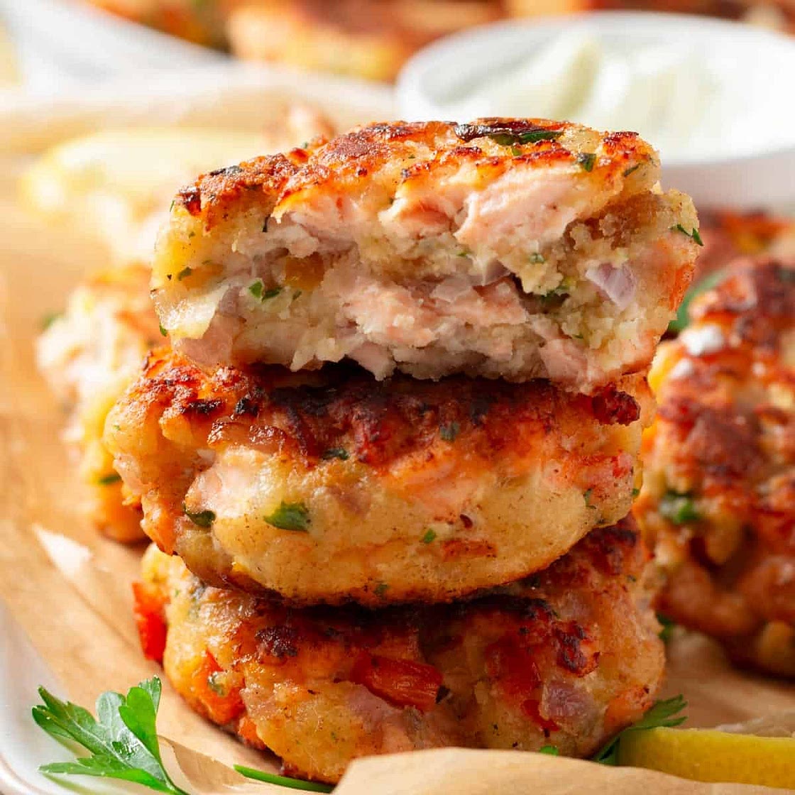 Skillet Fried Salmon Patties