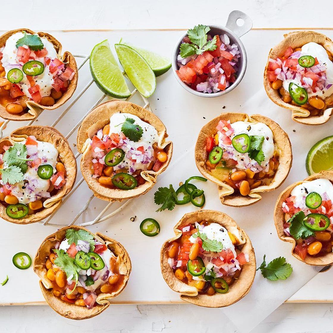 Pie maker taco cups