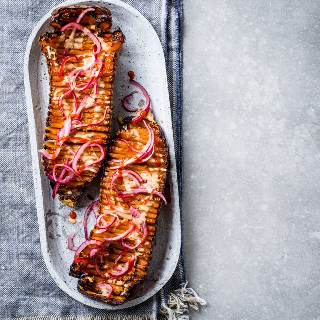 Glazed hasselback squash with sesame-honey-sriracha