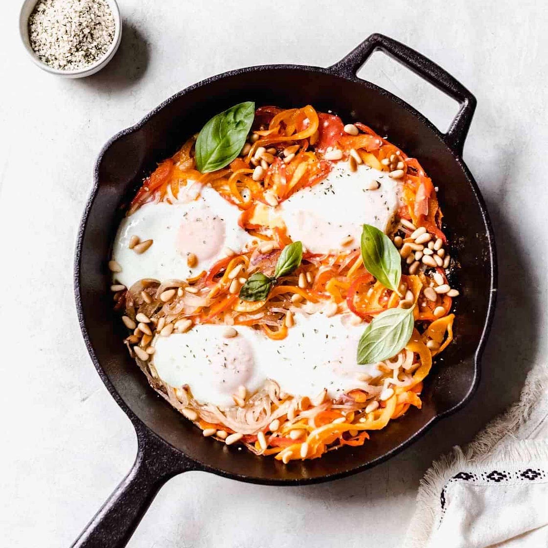 One Skillet Peppers and Eggs