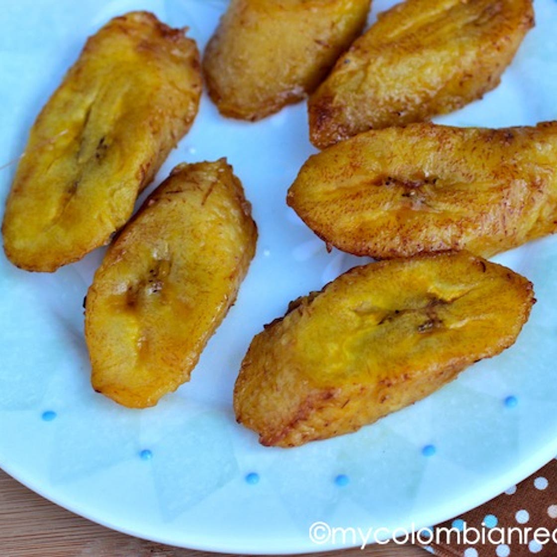 Tajadas de Plátano (Fried Ripe Plantain)