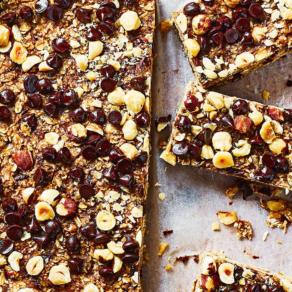 Choc-hazelnut banana bars