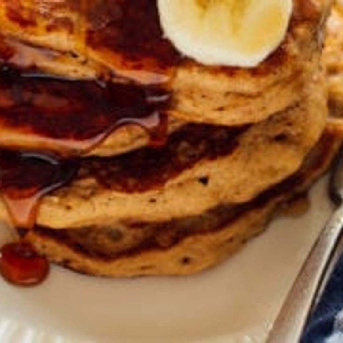 Whole Wheat Banana Pancakes