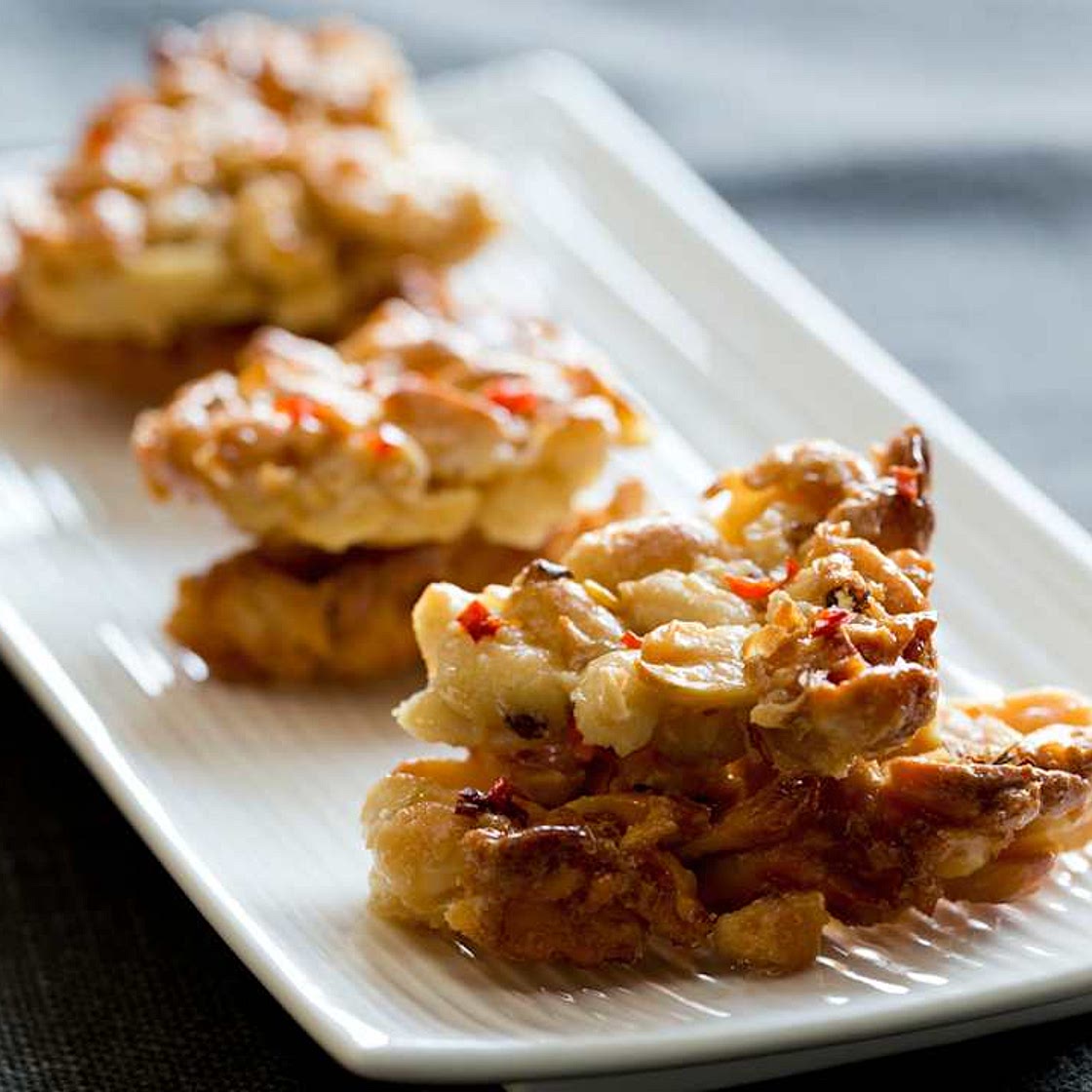 Beer and chilli peanut clusters