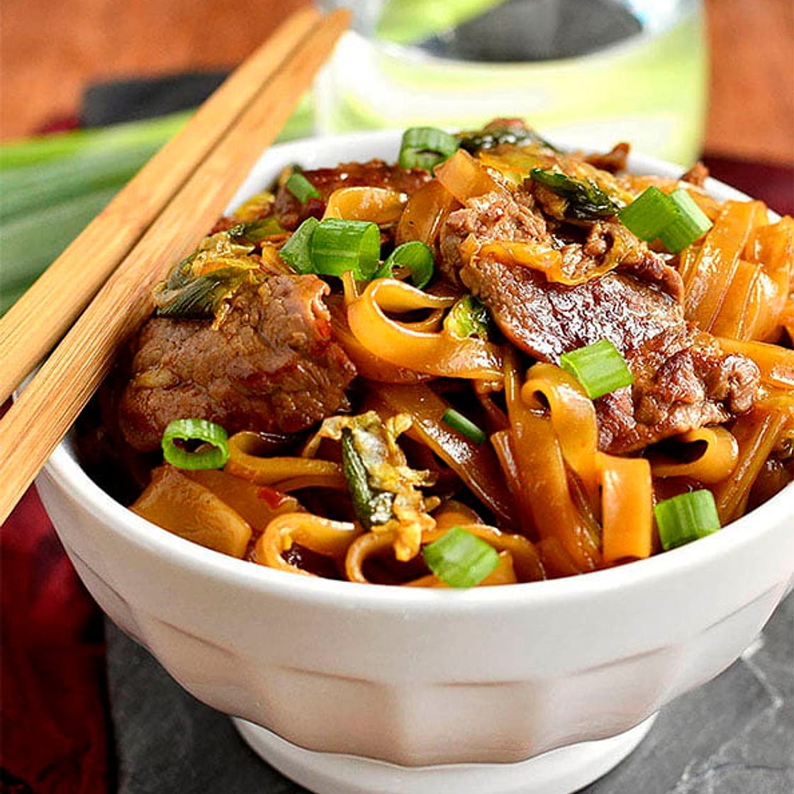 Gluten-Free Mongolian Beef Noodle Bowls
