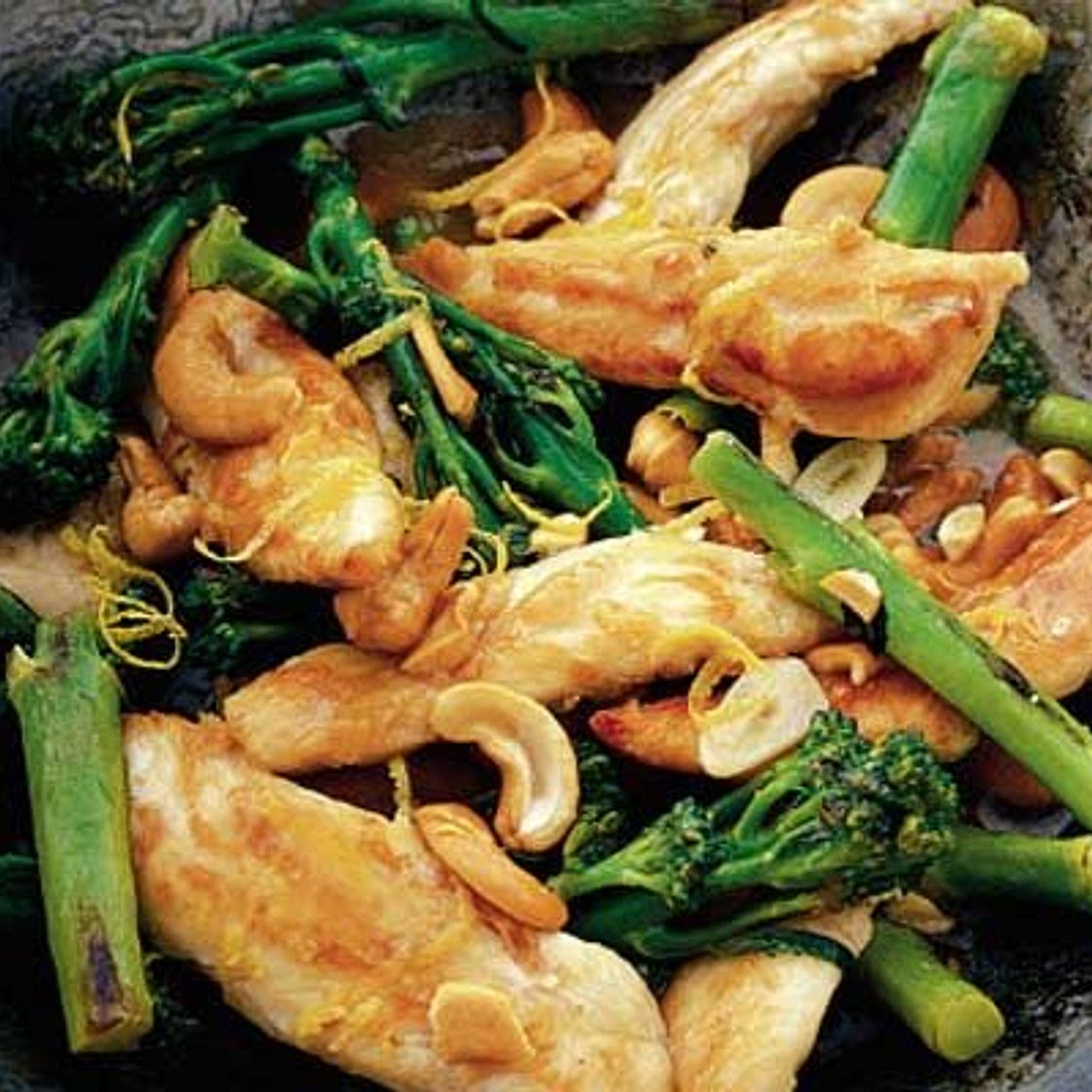 Broccoli lemon chicken with cashews