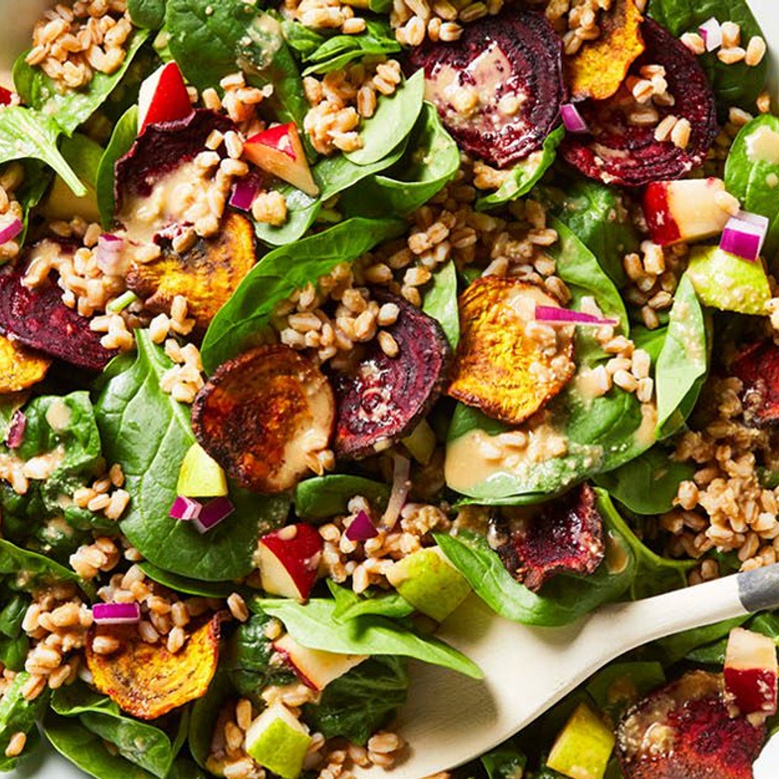 Farro and Spinach Salad with Air-Fried Beets