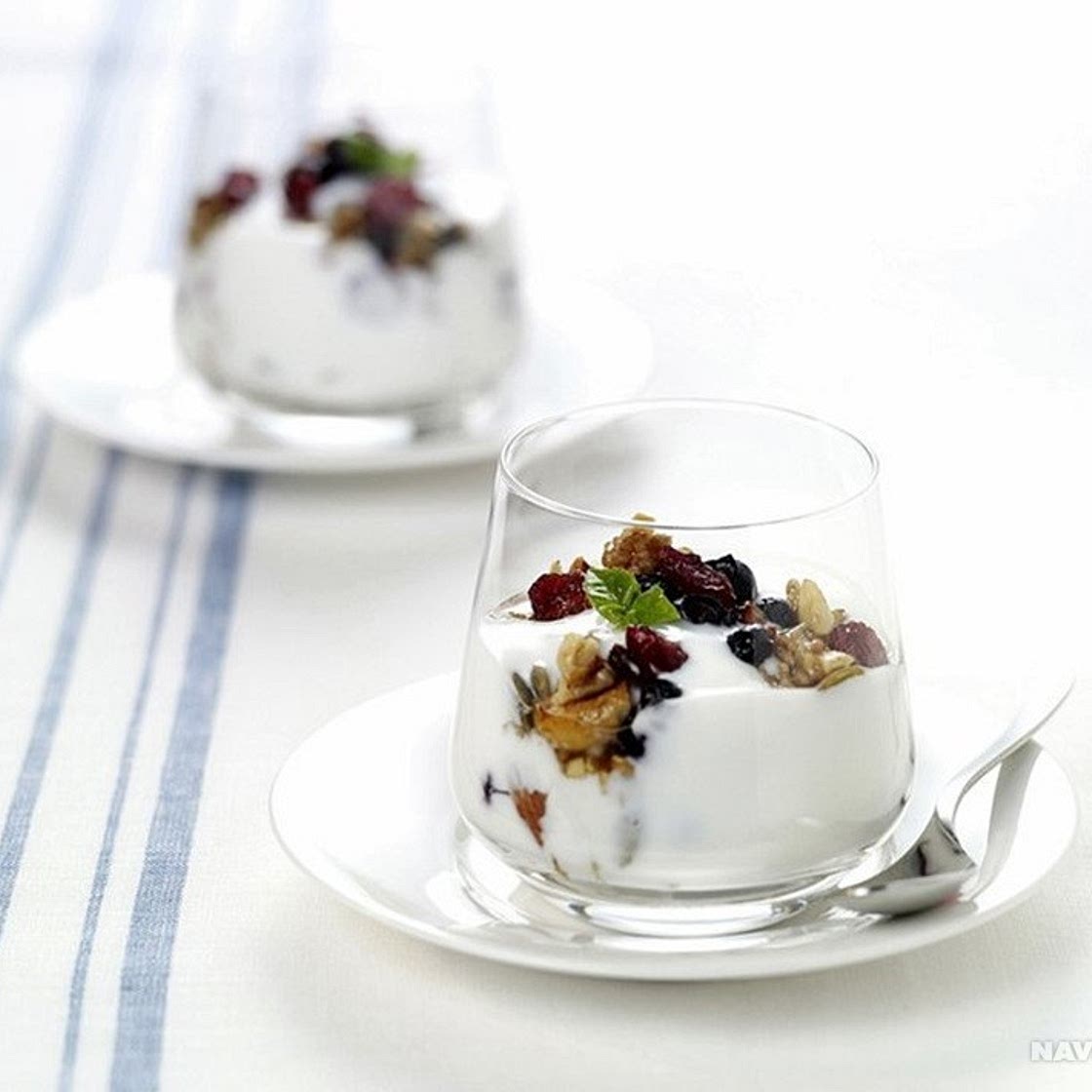 블루베리 견과류 컵 요거트 만드는 법