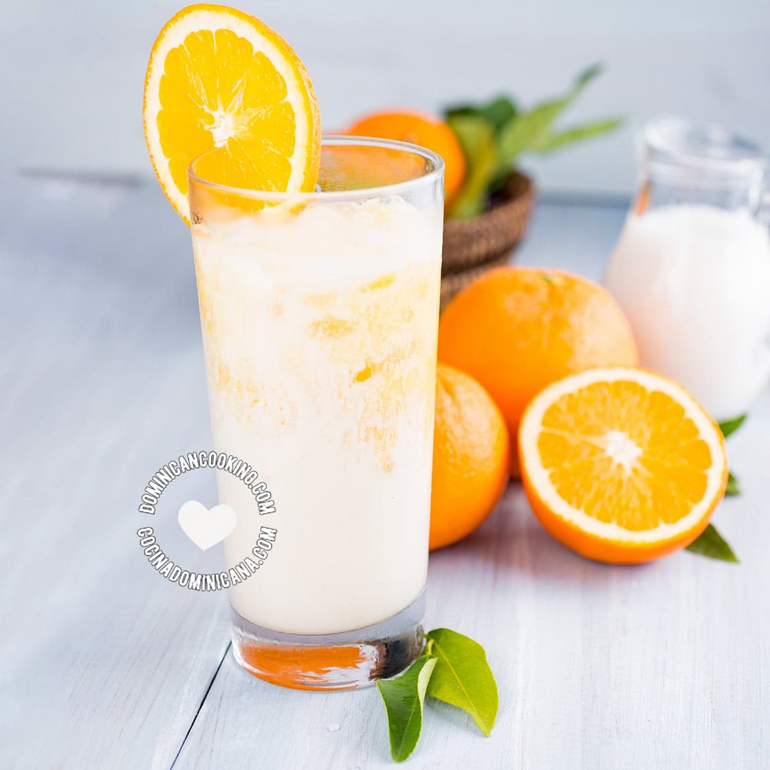 Morir Soñando [Video+Recipe] Milk and Orange Juice Drink