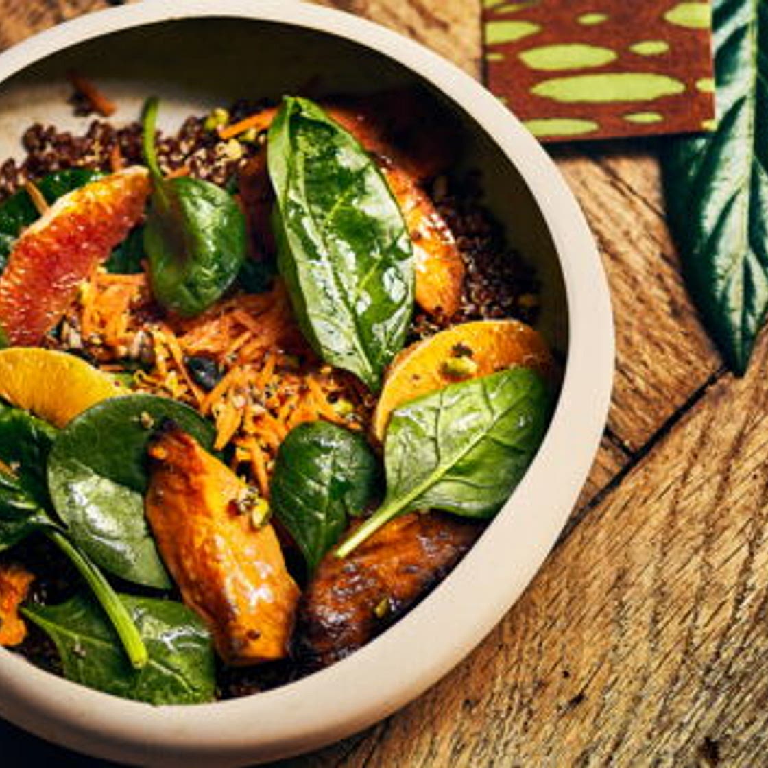Salade tiède quinoa, patate douce et carotte