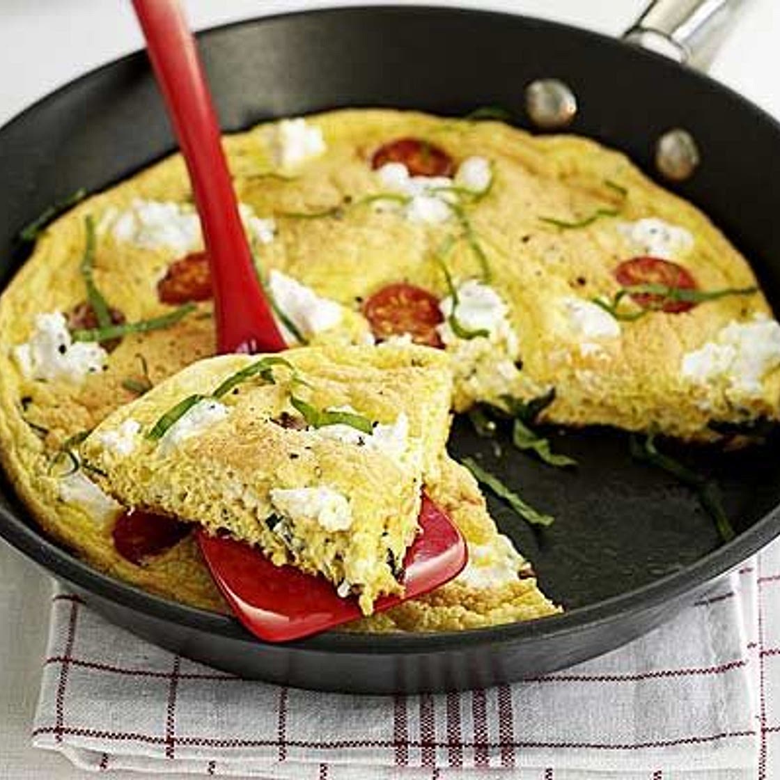 Summer soufflé omelette