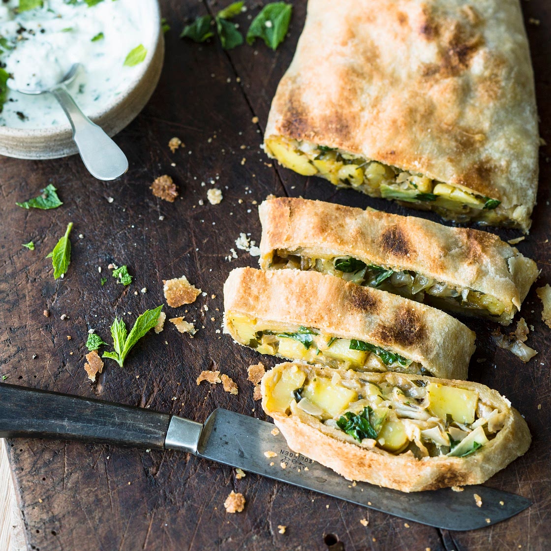 Spitzkohl-Kartoffel-Strudel