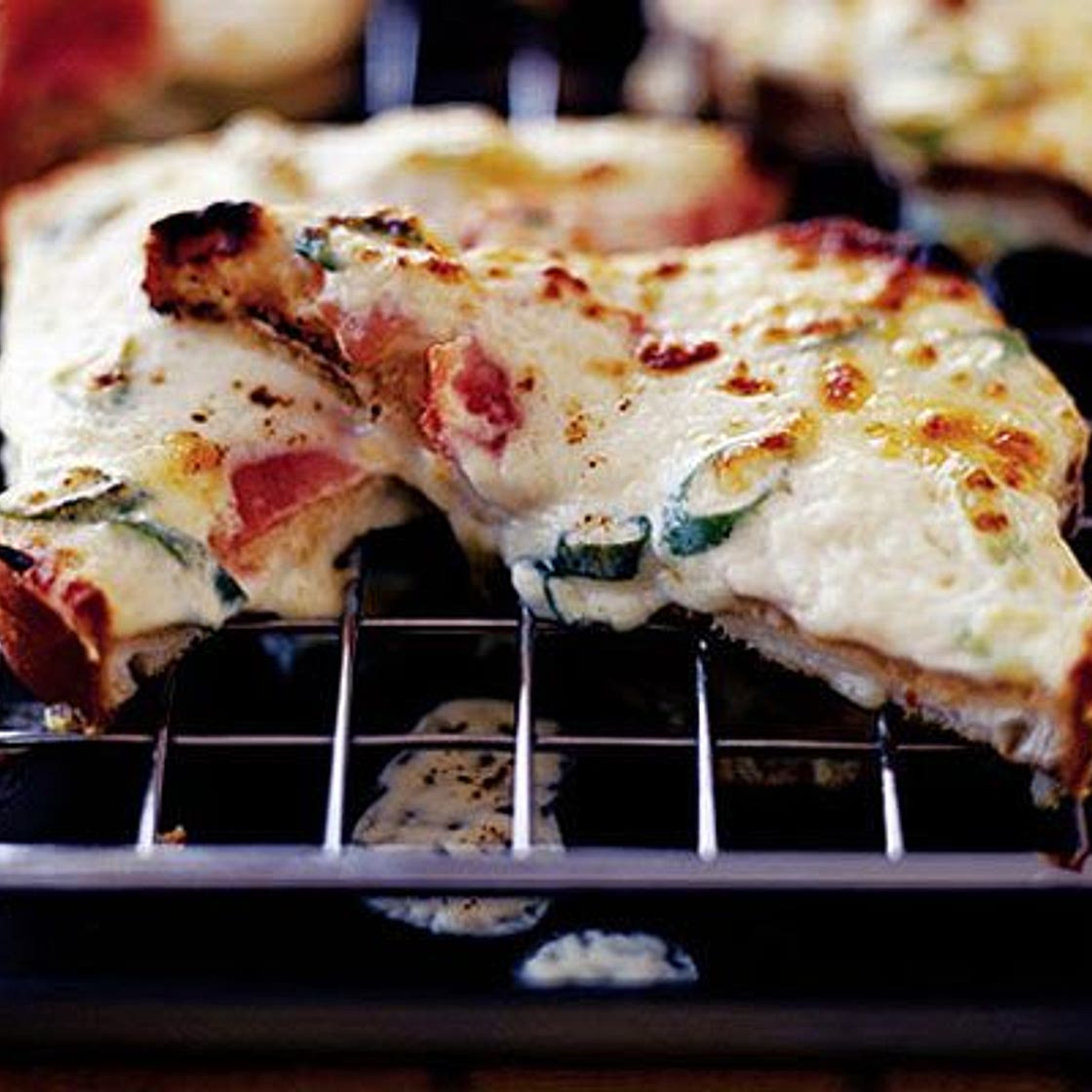 Quick cheese & onion rarebit