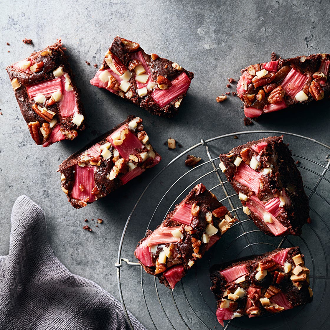 Rhubarb, Pecan and Chocolate Slices