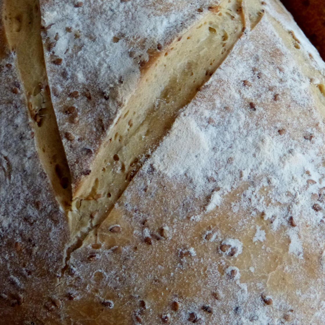 Pain italien aux graines de sésame dorées