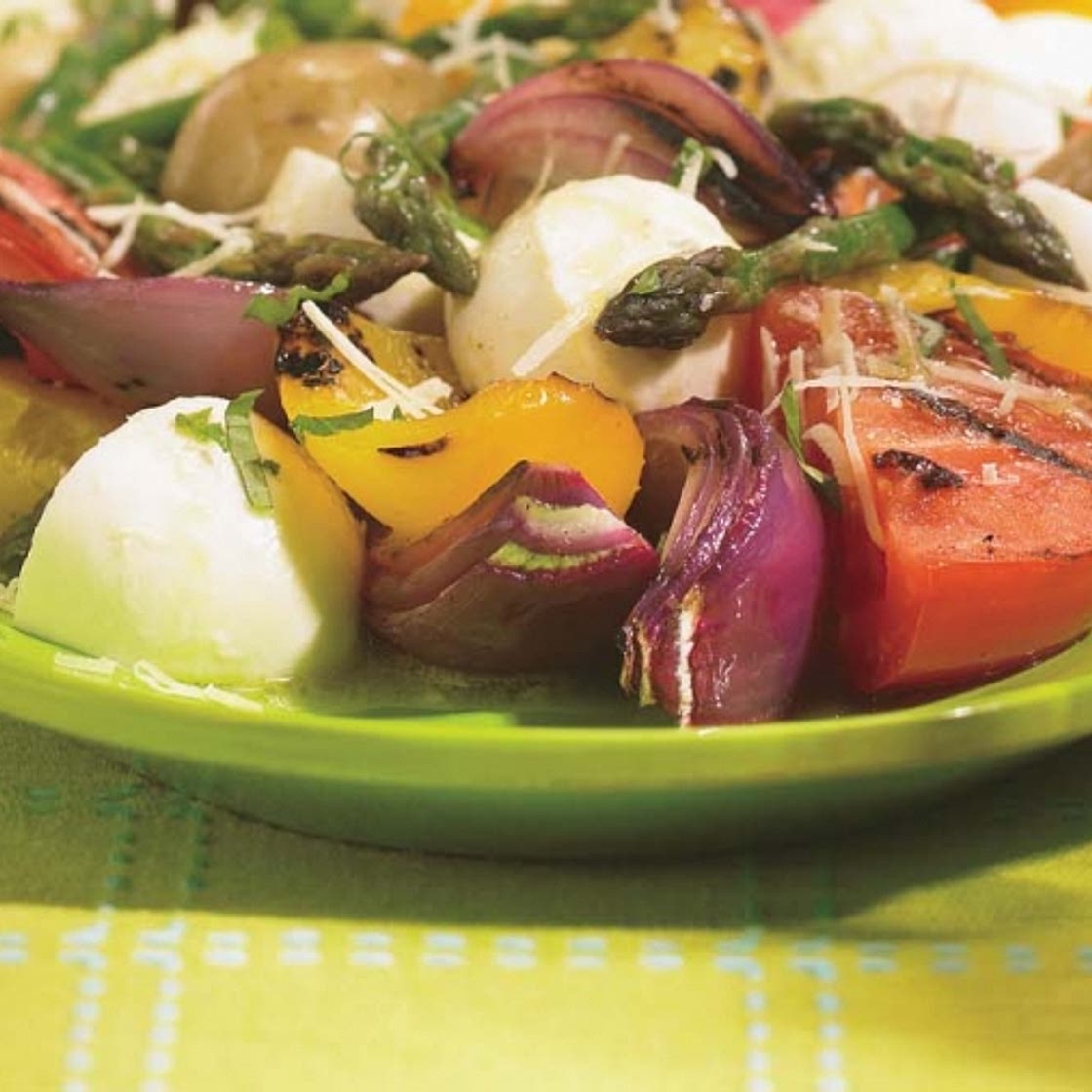 Bocconcini-Veggie Salad