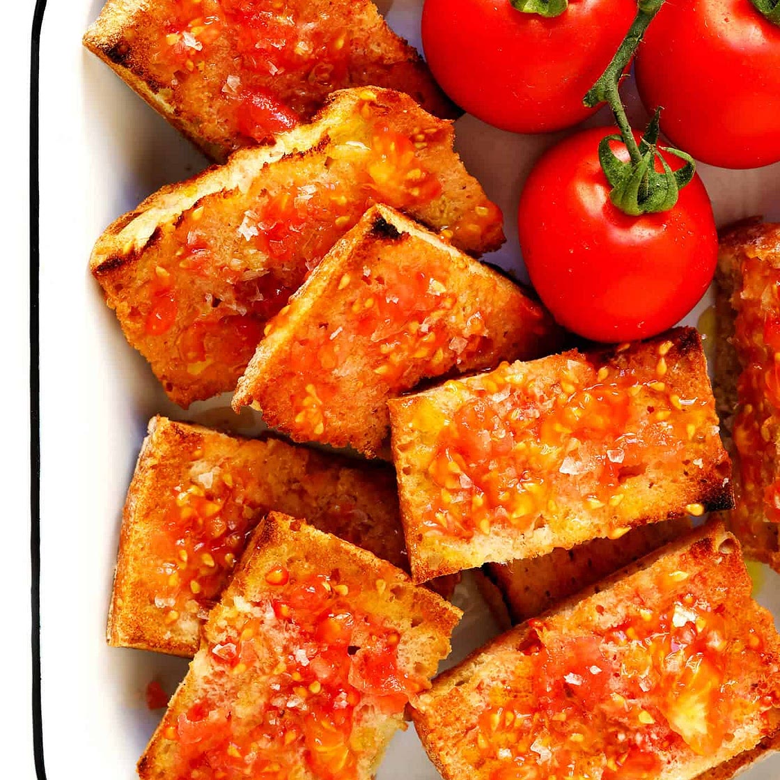 Catalan Tomato Bread (Pa Amb Tomàquet)