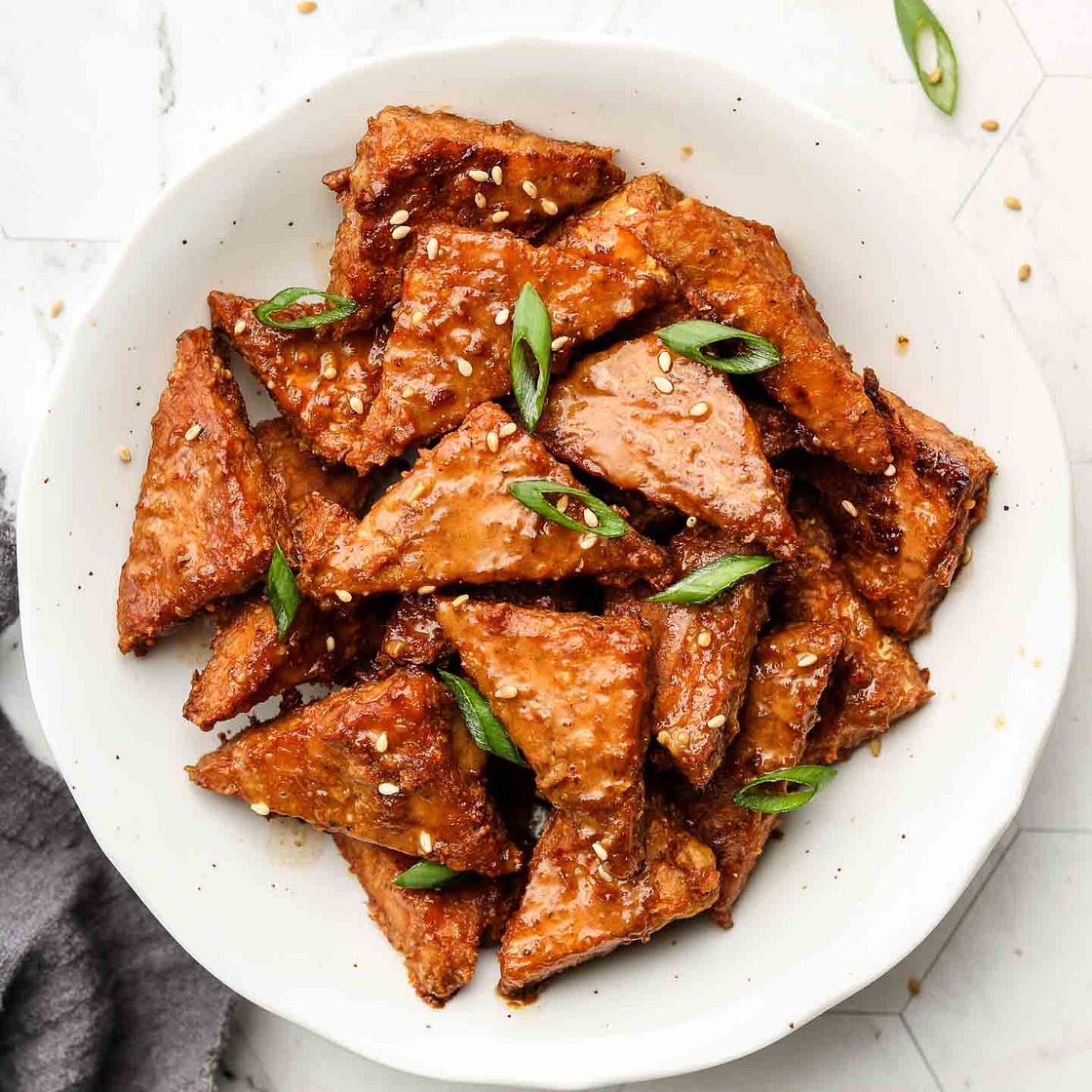 Marinated Hoisin Peanut Tempeh
