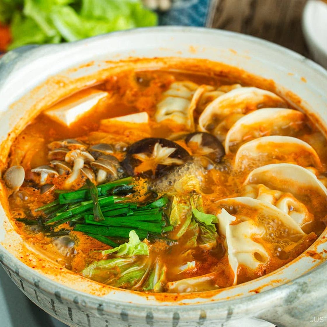 Kimchi Gyoza Nabe