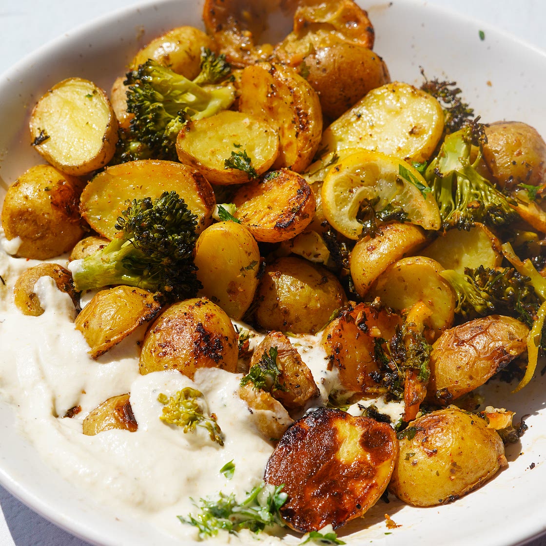 Greek Potatoes With Lemon and Broccoli