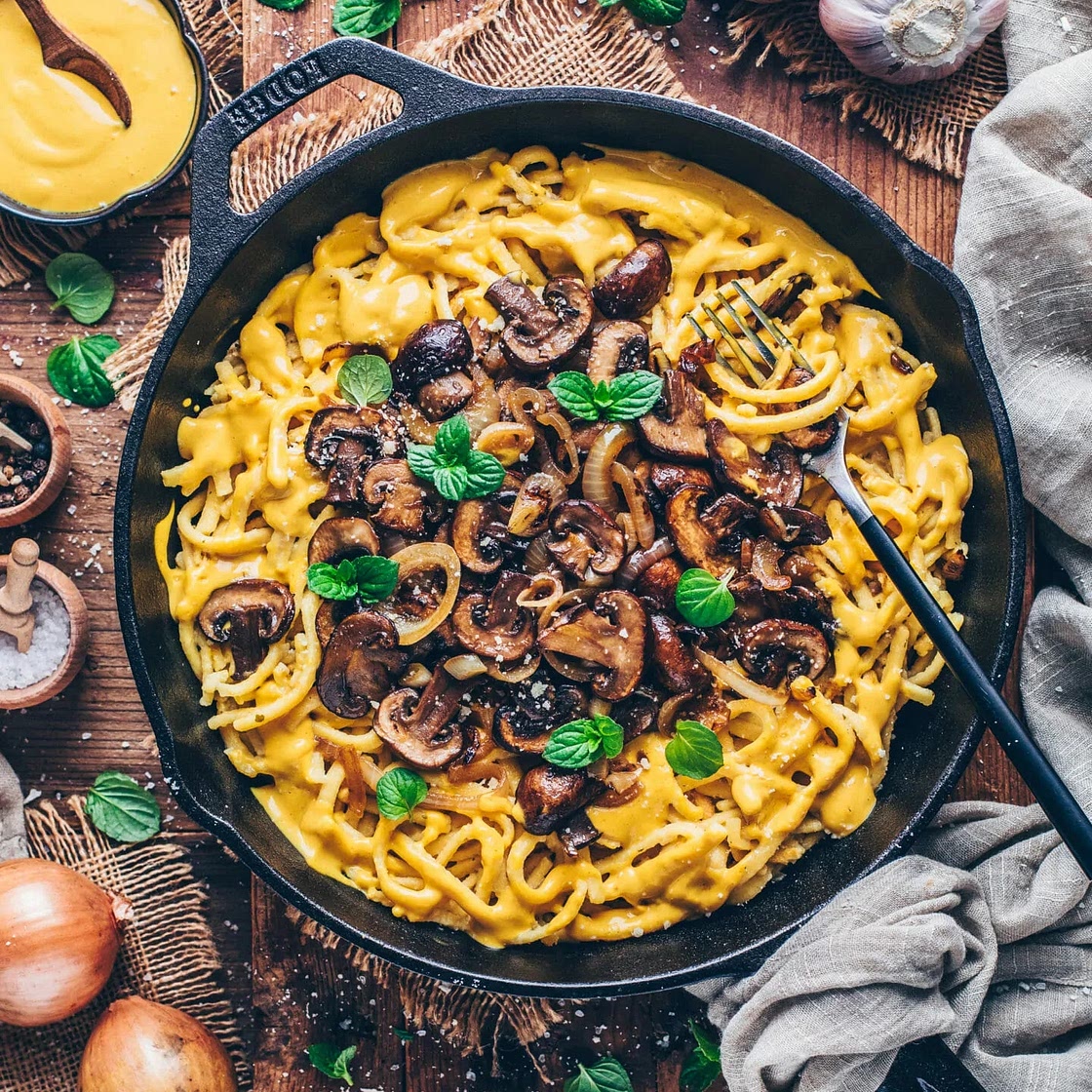 Einfache Vegane Käse-Spätzle