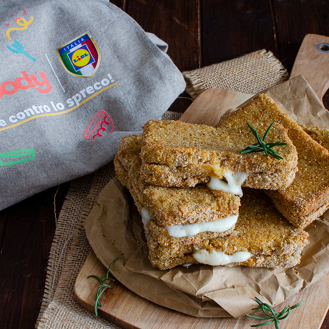 MOZZARELLA IN CARROZZA AL FORNO