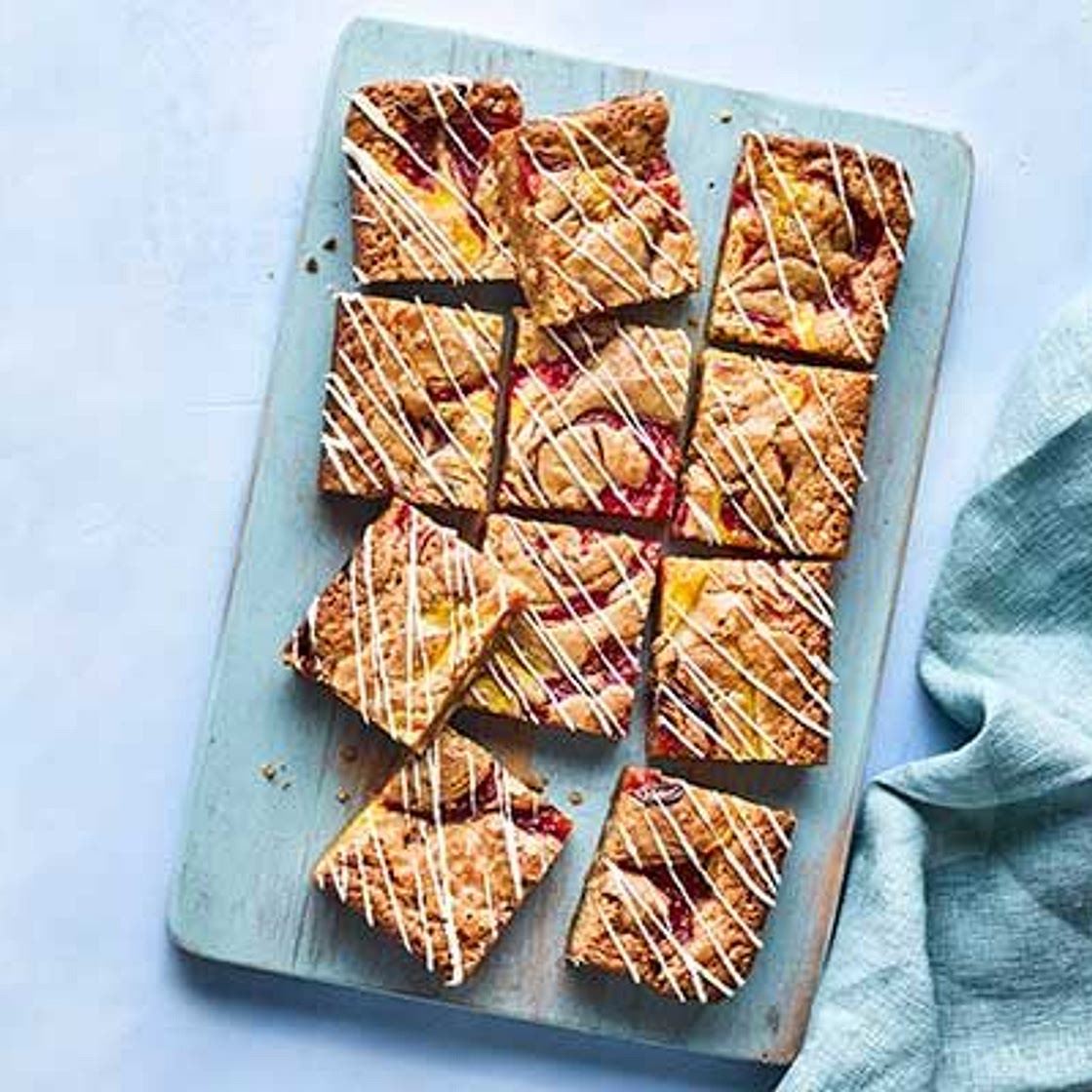 Rhubarb & custard blondies