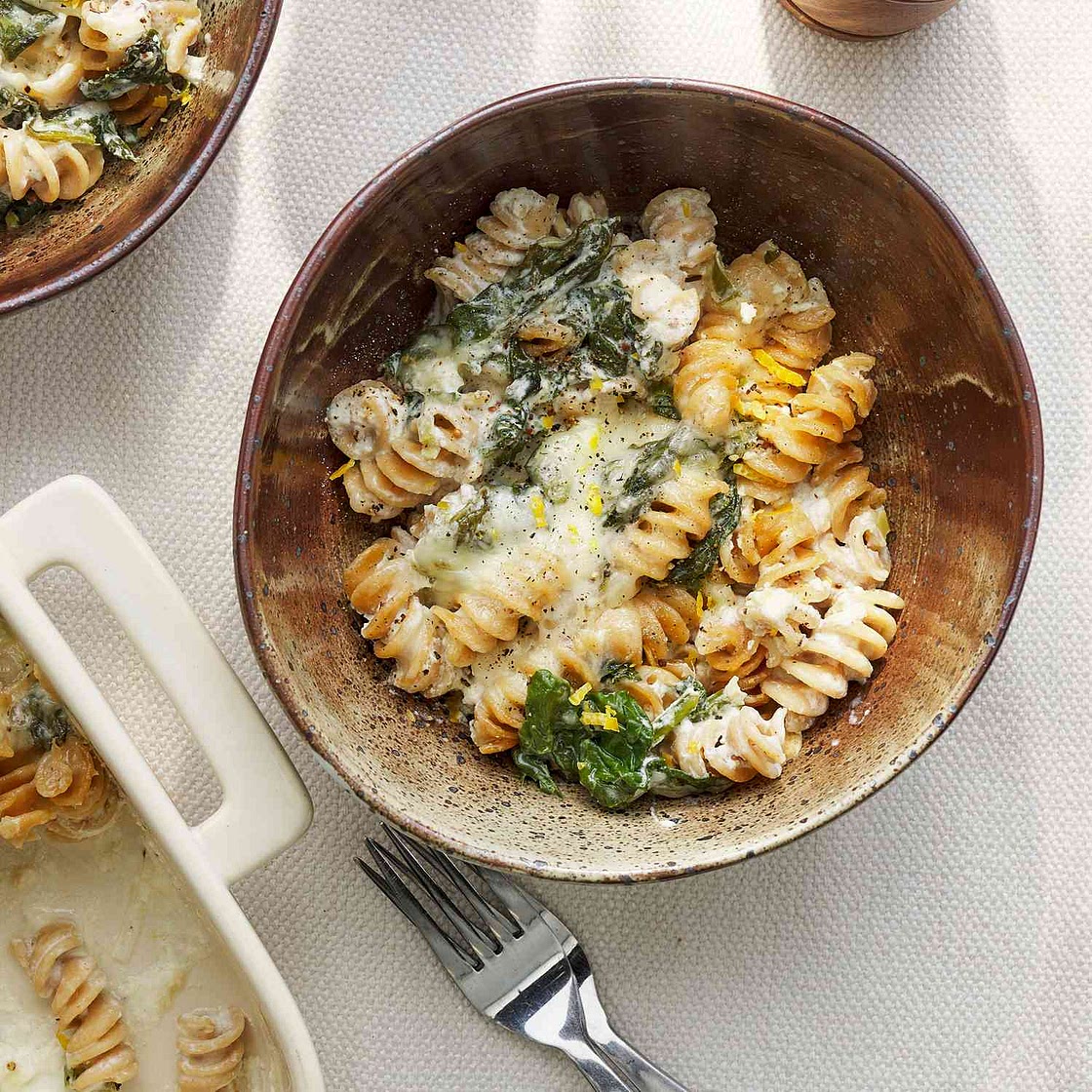 Creamy Lemon & Spinach Pasta Bake