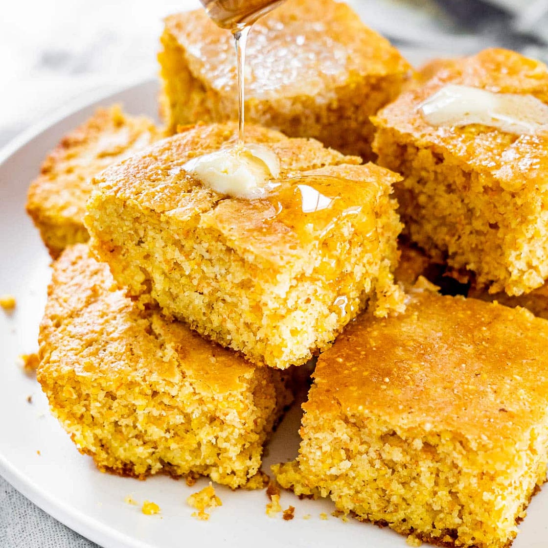 Easy Cornbread Recipe