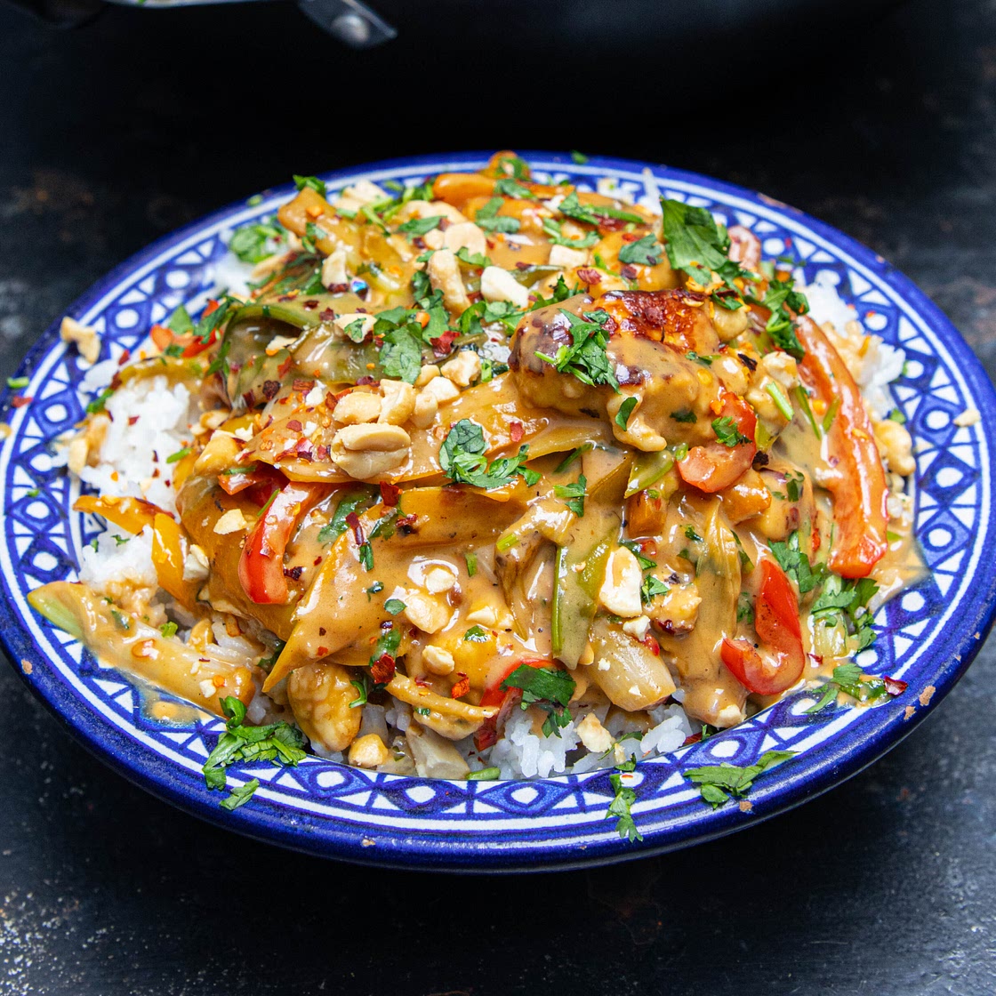 Halloumi Peanut Curry