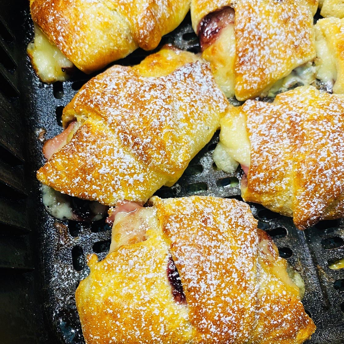 Air Fryer Monte Cristo Roll Ups