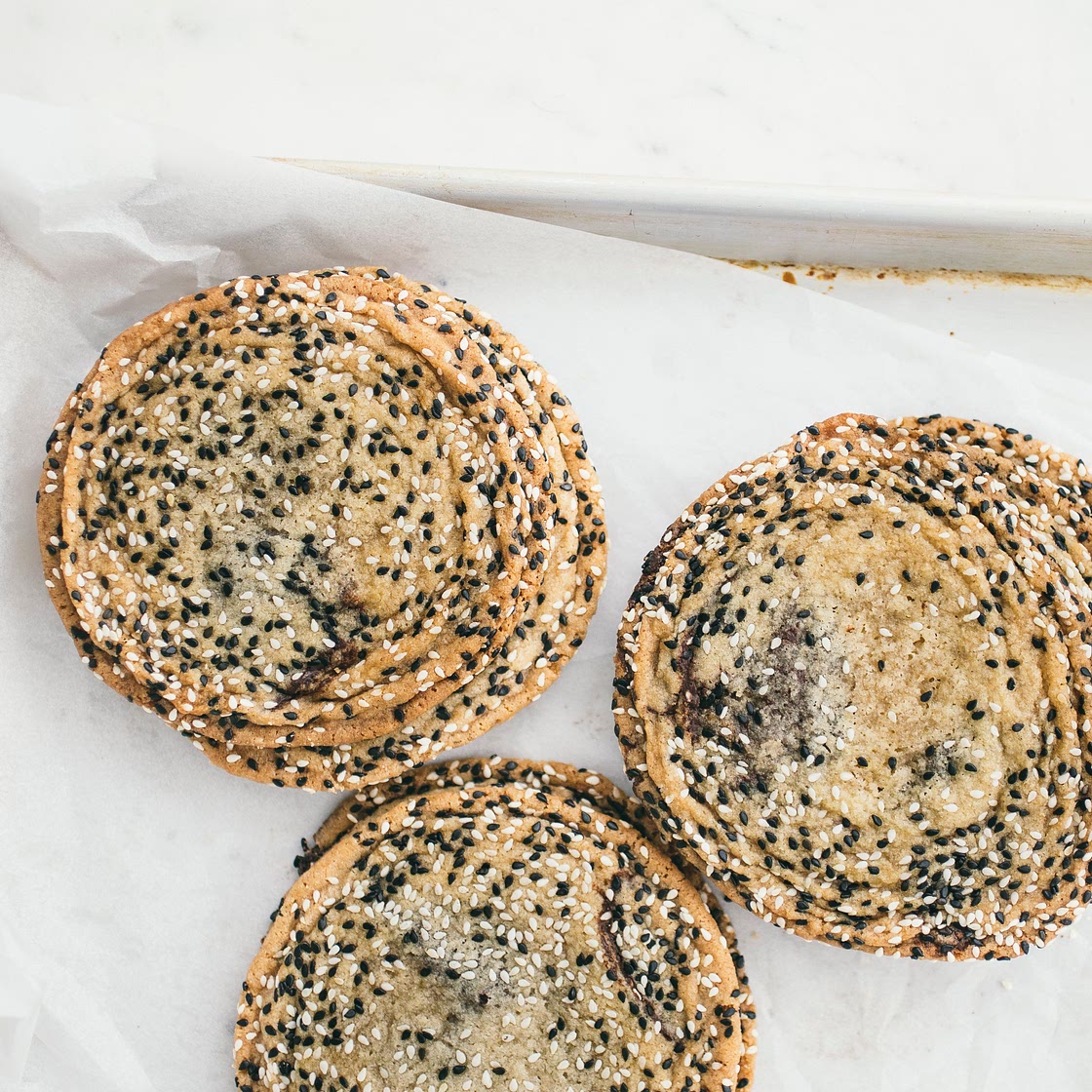 Toasted Sesame Cookies