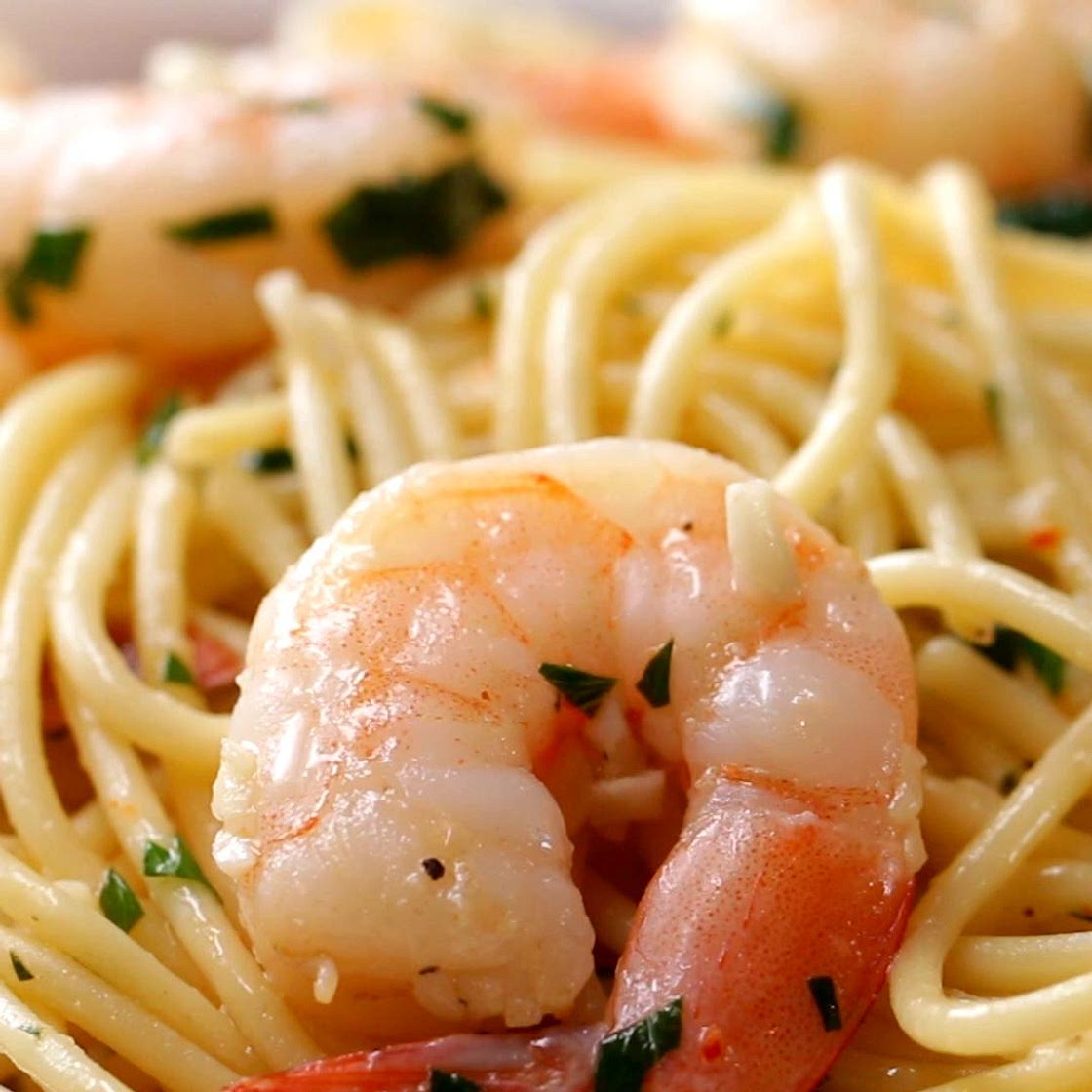Garlic Shrimp Scampi Recipe by Tasty