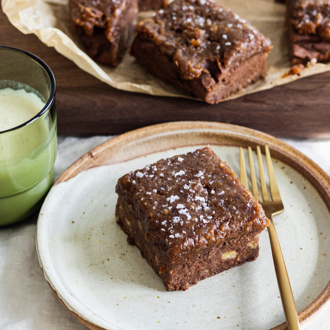 vegan salted caramel chocolate banana cake