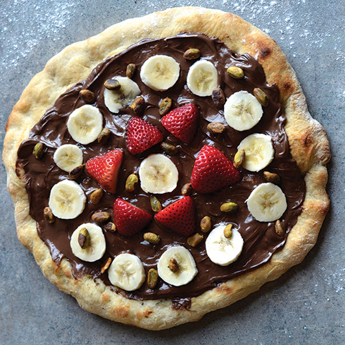 Banana Chocolate Crunch Pizza