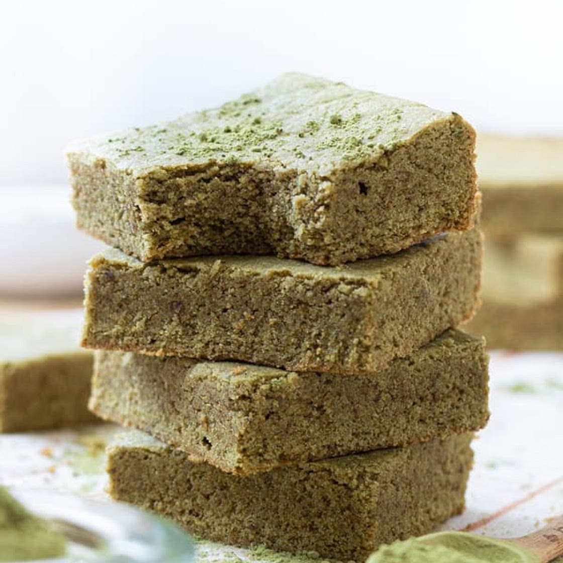 The Best Fudgy Matcha Brownies (vegan)