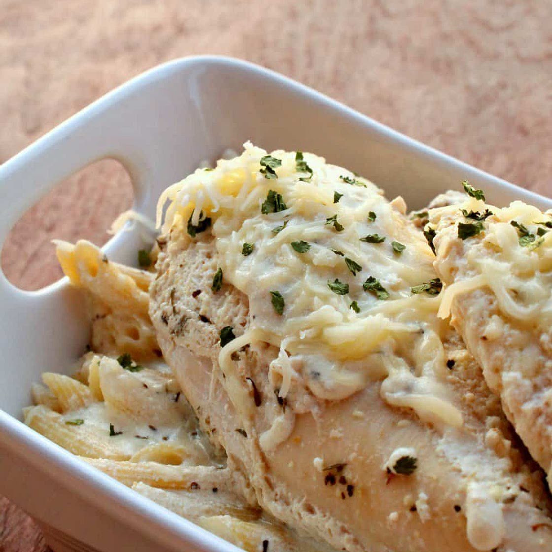 Creamy Crockpot Garlic Chicken