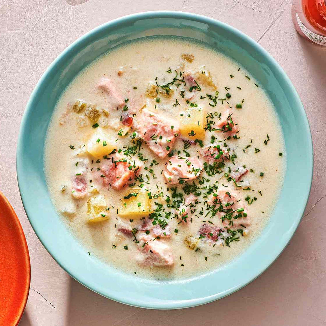 Easy, Creamy One-Pot Salmon Chowder