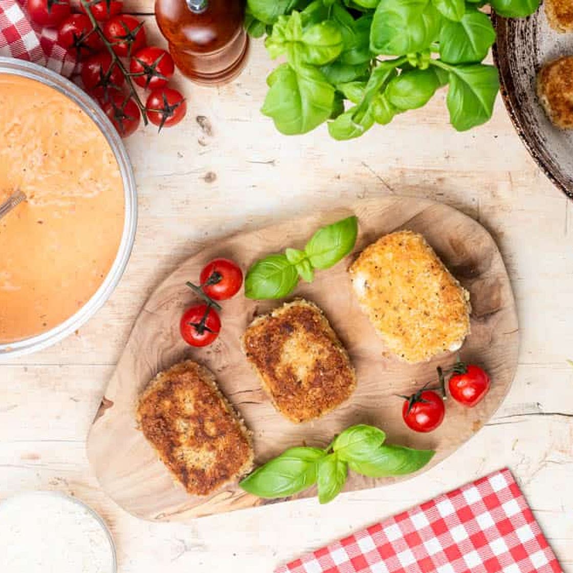 Fried Italian Mozzarella Fritta in Tomato Basil Sauce