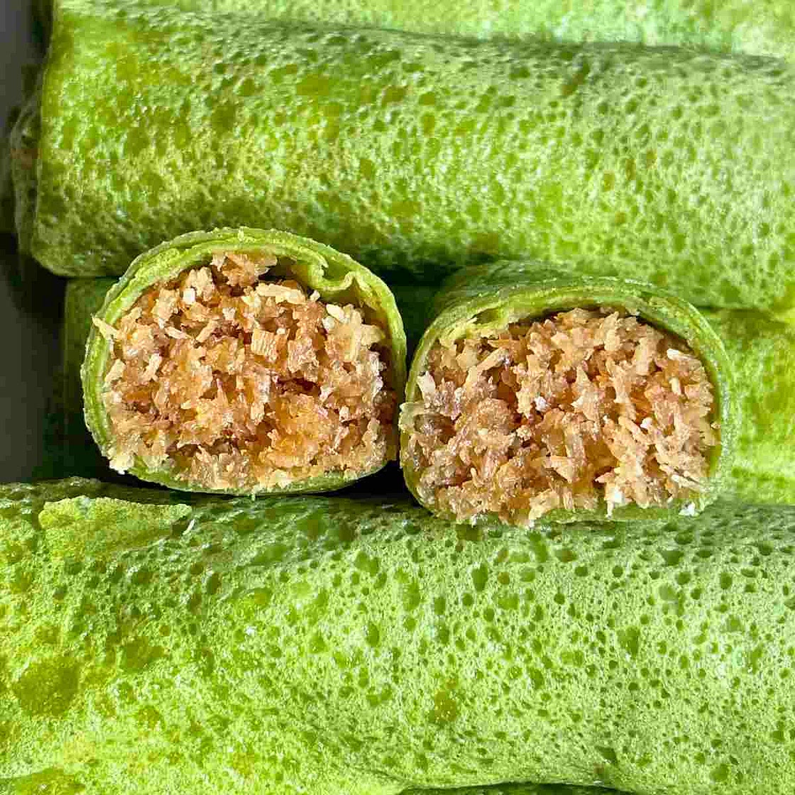 Kuih Dadar Recipe (Dadar Gulung Ketayap)