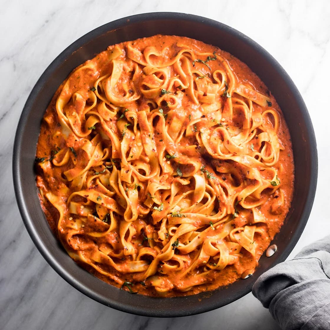 Lower FODMAP Roasted Red Pepper Pasta