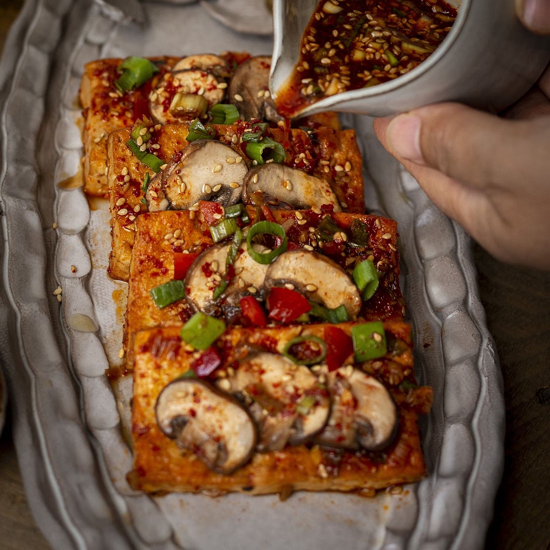 Dooboo Jorim (Braised Tofu)